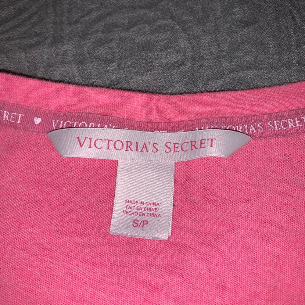 Victoria’s Secret pink T shirt size small